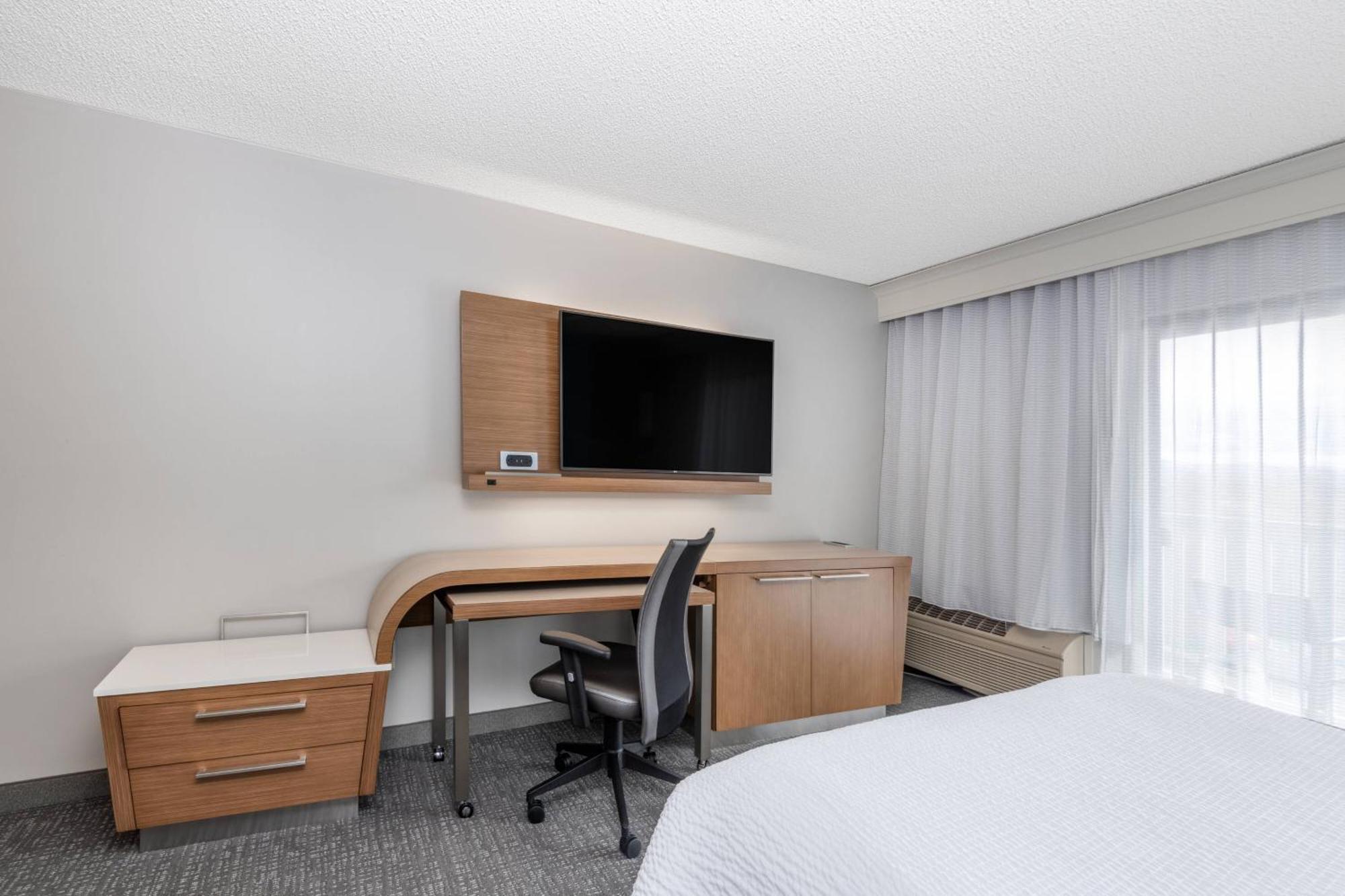 Hotel Courtyard By Marriott Reno Extérieur photo